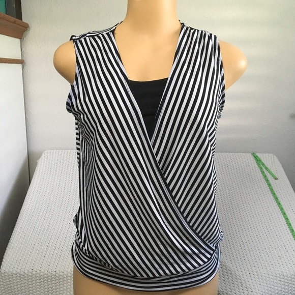 CHICO'S CROSS OVER SLEEVELESS BLOUSE WITH INNER TANK, SIZE WOMAN 0 - Picture 1 of 5